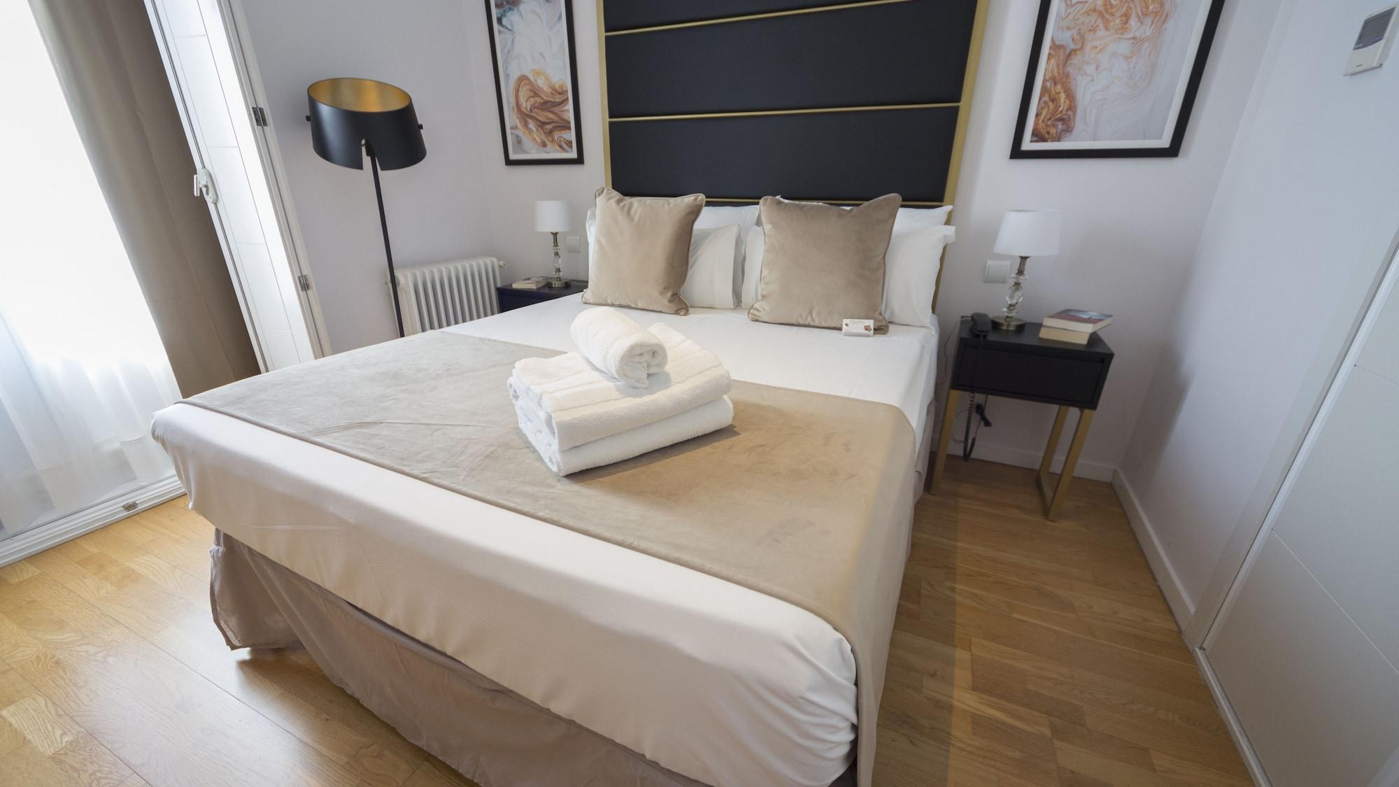 Lh Gran Via Selection Apartment Madrid Exterior photo
